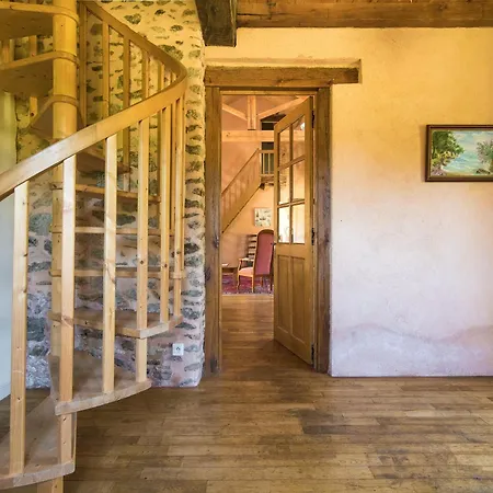 Modern In Chaleix With Swimming Pool, Cleaning Included Holiday home Chalais (Dordogne)