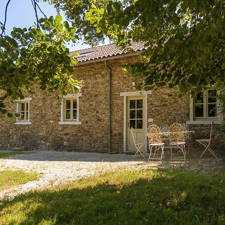 Holiday home Modern In Chaleix With Swimming Pool, Cleaning Included *